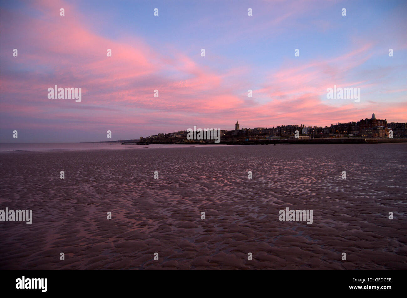 Sunset st andrews scotland hires stock photography and images Alamy