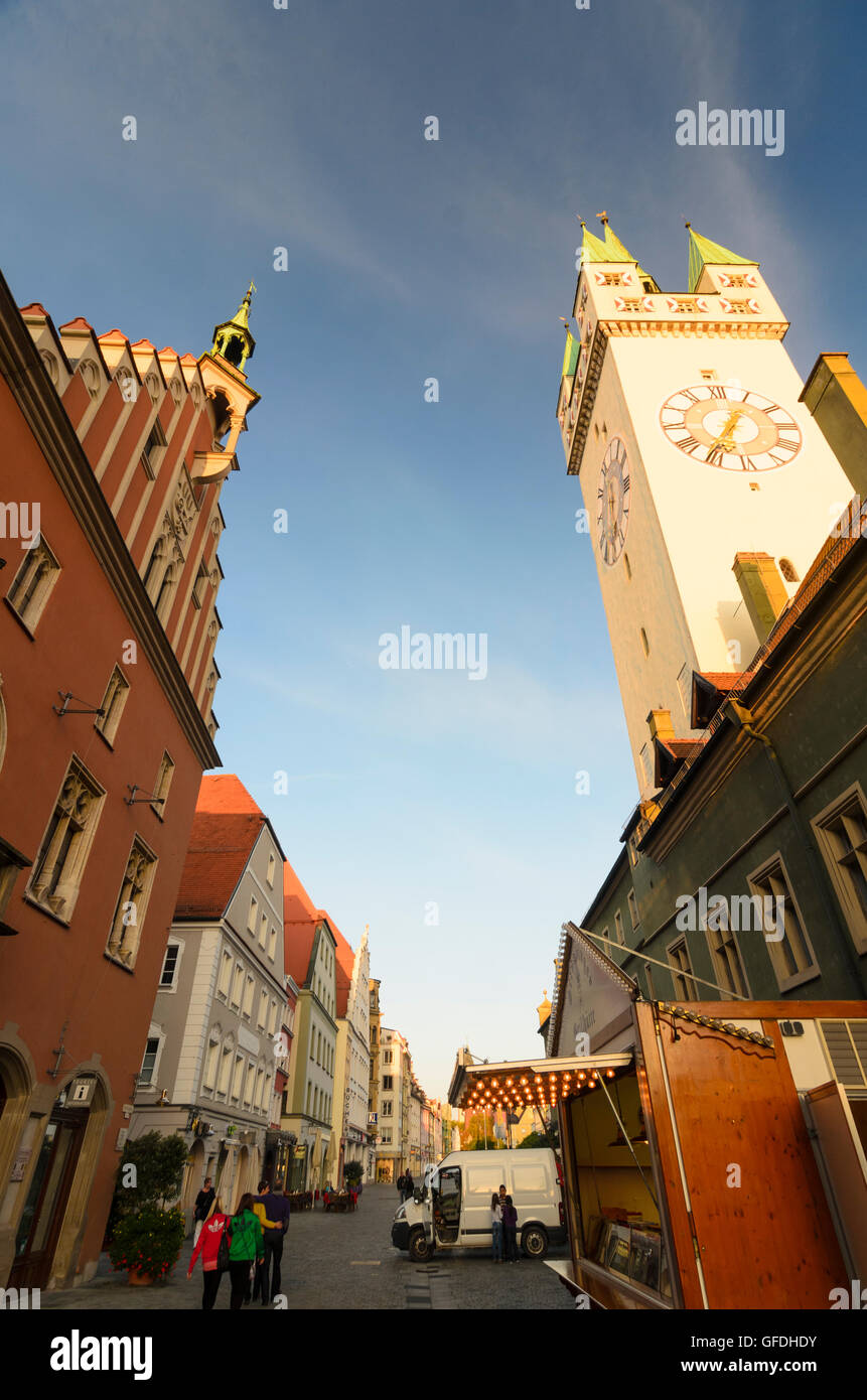Straubing: Town Hall (left) and City Tower, Germany, Bayern, Bavaria, Niederbayern, Lower Bavaria Stock Photo