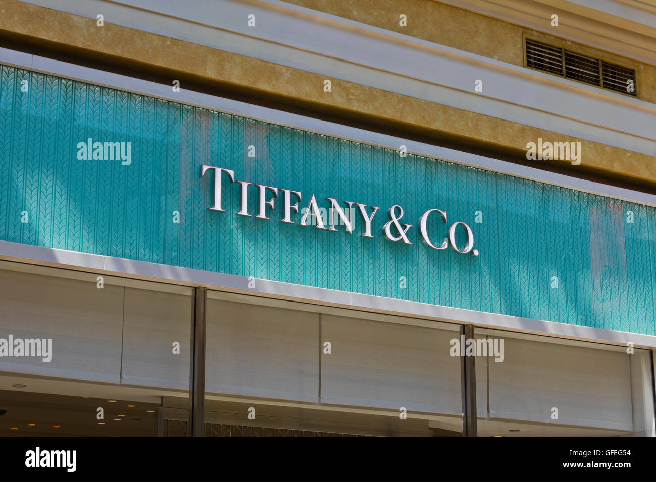Las Vegas - Circa July 2016: Tiffany & Co. Retail Mall Location. Tiffany's is a Luxury Jewelry and Specialty Retailer II Stock Photo