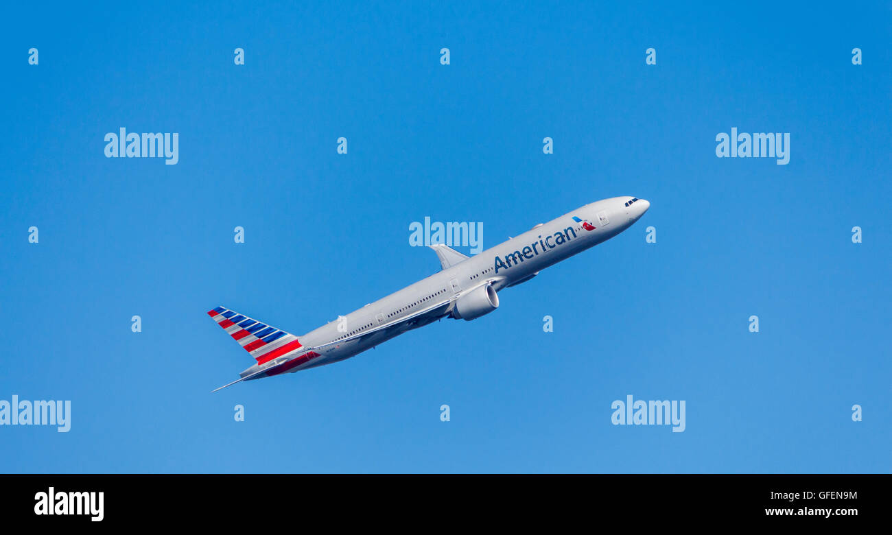 Passenger Aircraft In American Airlines Livery. Boeing 777 Stock Photo