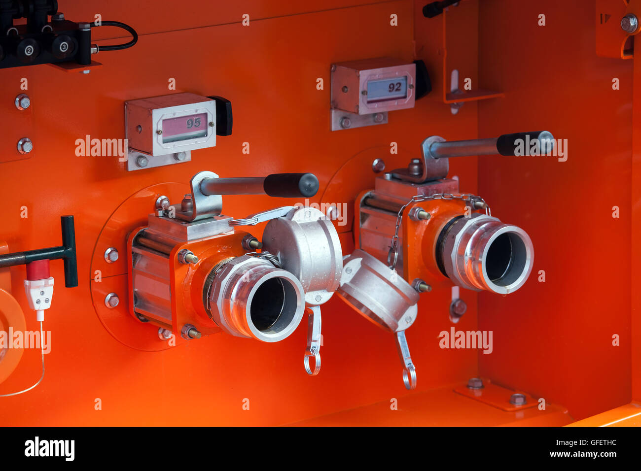 Petroleum valve hires stock photography and images Alamy
