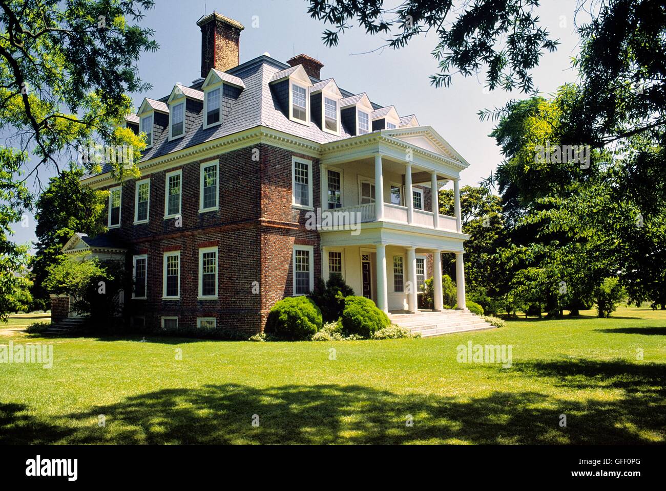 The Shirley Plantation House. Home of mother of president Robert E Lee on the James River southeast of Richmond, Virginia, USA Stock Photo