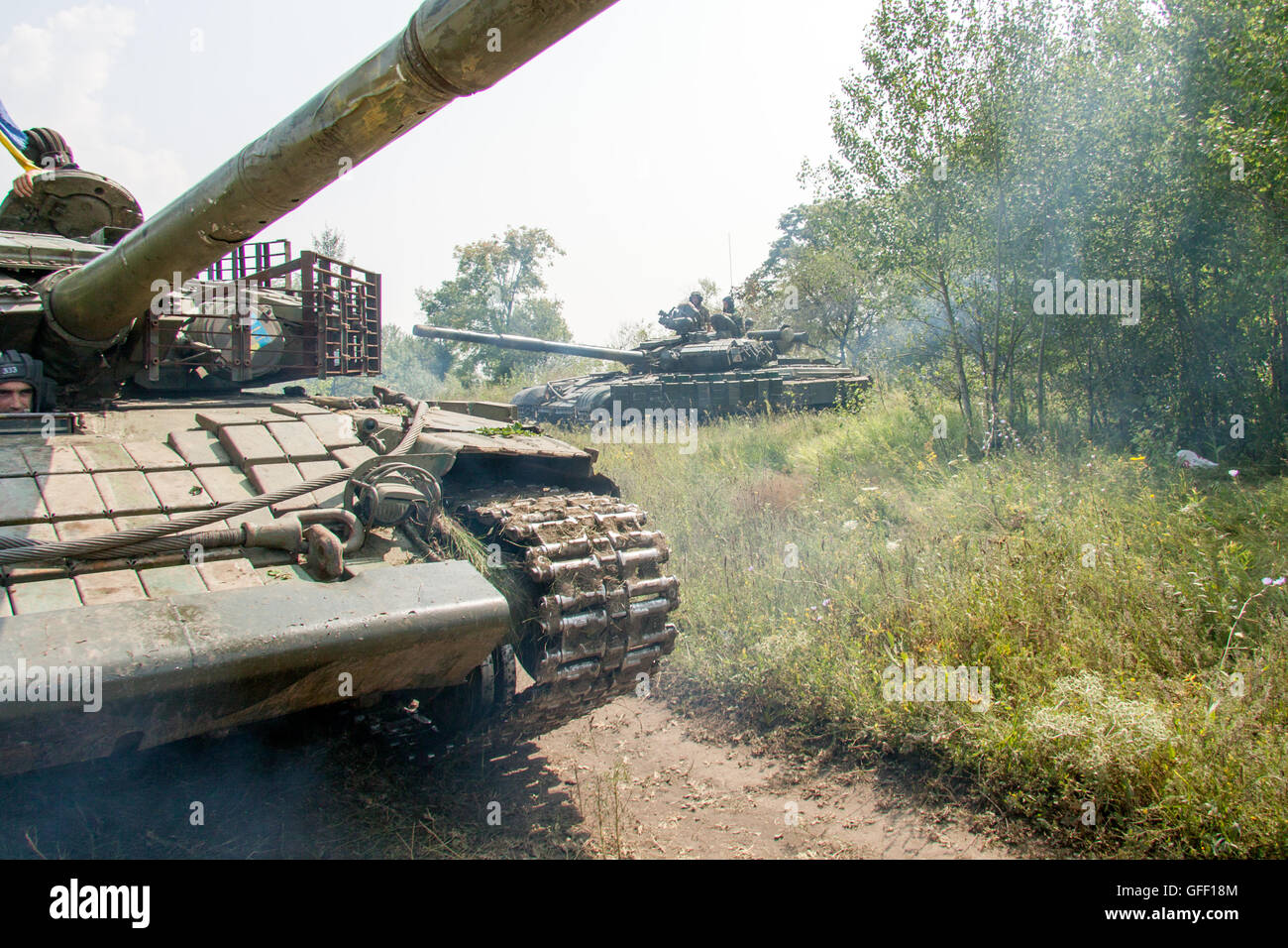 Main battle tank firing range hires stock photography and images Alamy