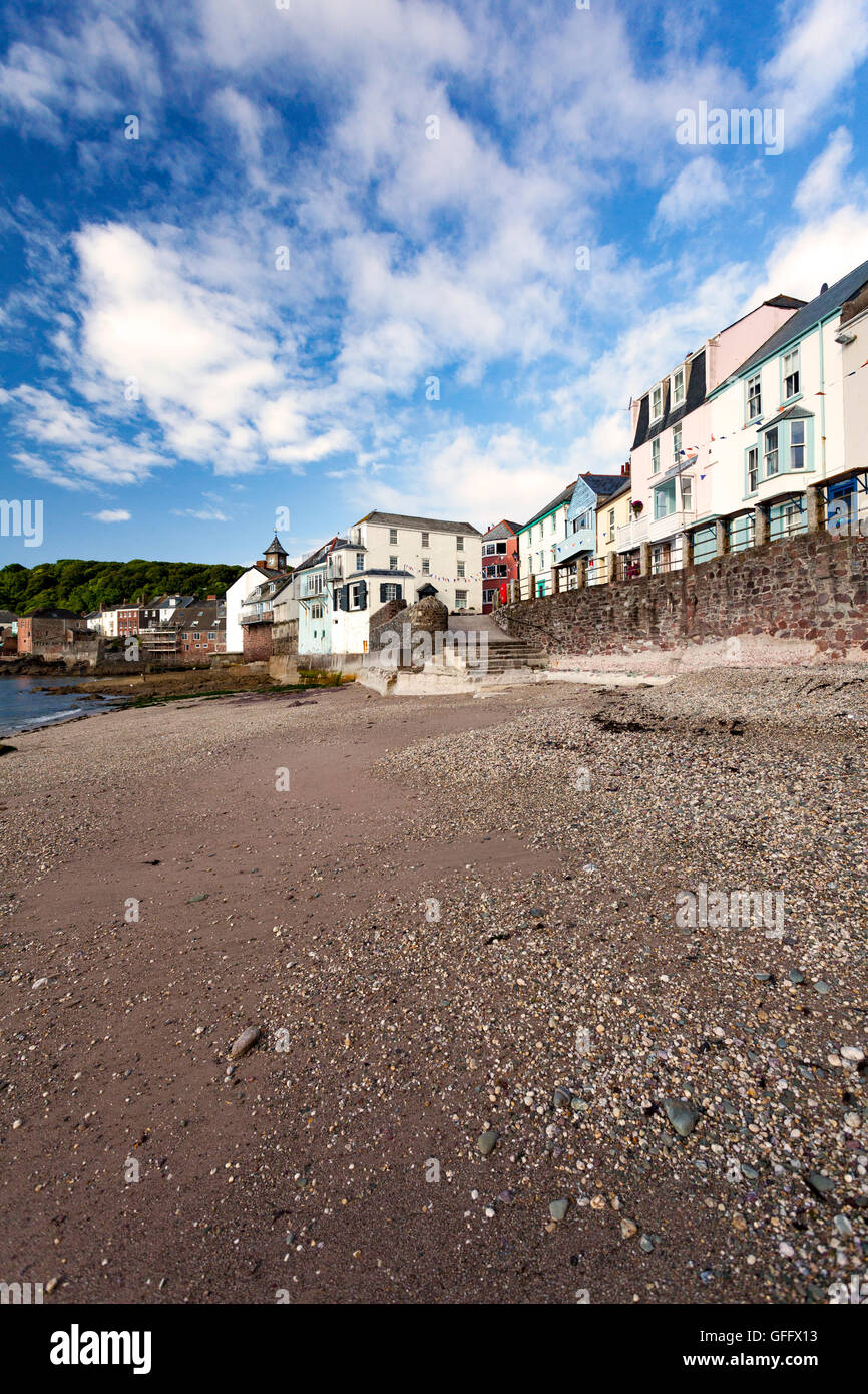 Kingsand beach front with dwellings and the Devenport Inn above the sea wall, Cornwall, UK Stock Photo