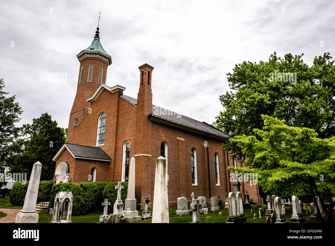 Grace Episcopal Church, 110 North Church Street, Berryville, Virginia