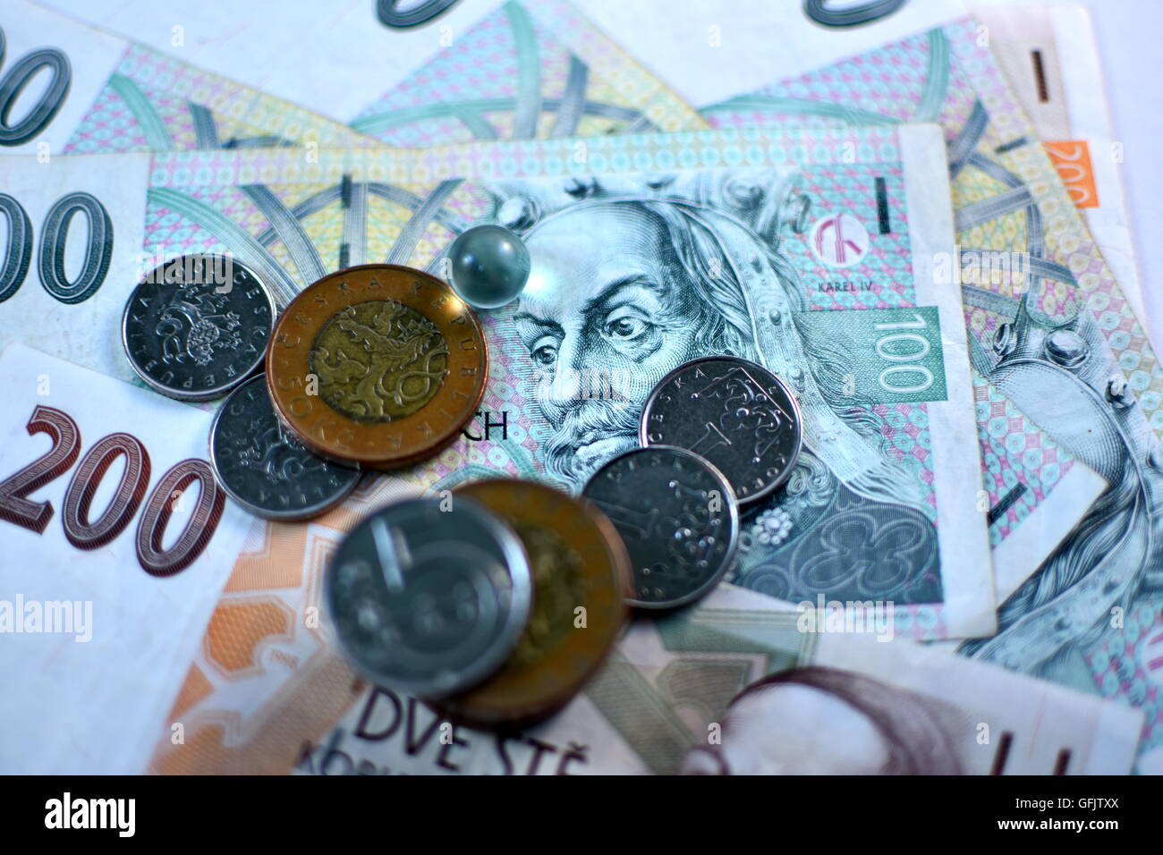 czech koruna to indian rupee