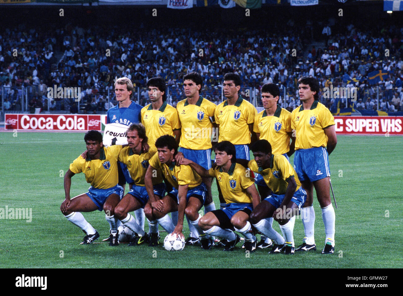 Brazil team group line-up (BRA), JUNE 10, 1990 - Football / Soccer : Brazil team group shot (Top row - L to R) Taffarel, Mauro Galvao, Ricardo Gomes, Mozer, Jorginho, Branco, (Bottom row - L to R) Muller, Alemao, Careca, Dunga and Valdo before the 1990 FIFA World Cup Italy Group C match between Brazil 2-1 Sweden at Stadio delle Alpi in Turin, Italy. (Photo by Juha Tamminen/AFLO) (Minumum pricing : EUR100 per picture) Stock Photo