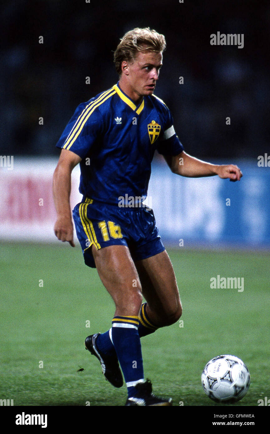 Jonas Thern (SWE), JUNE 10, 1990 - Football / Soccer : 1990 FIFA World ...