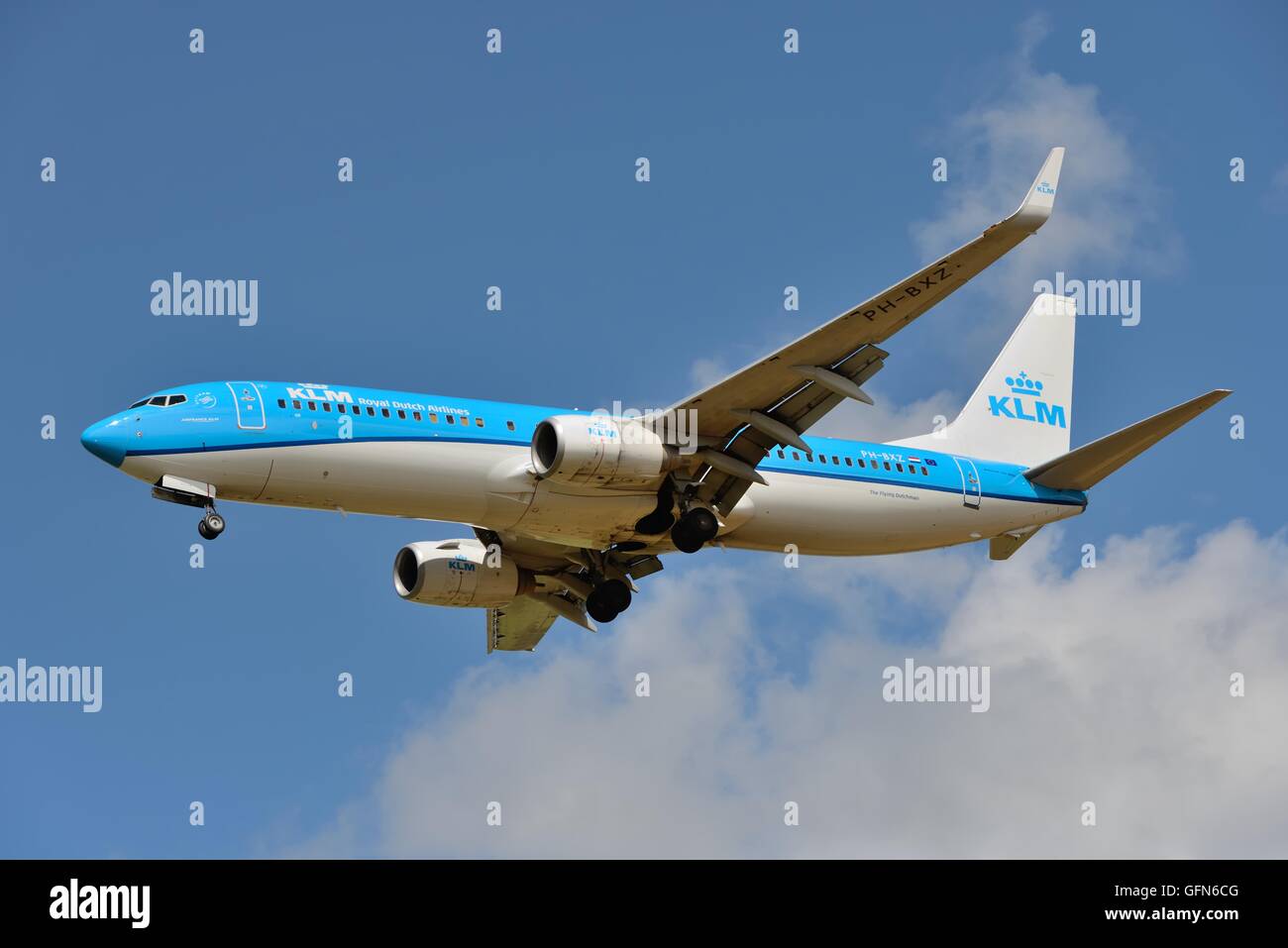 A KLM Royal Dutch Airlines Boeing 737 on final approach to the airfield in Glasgow, Scotland, UK Stock Photo