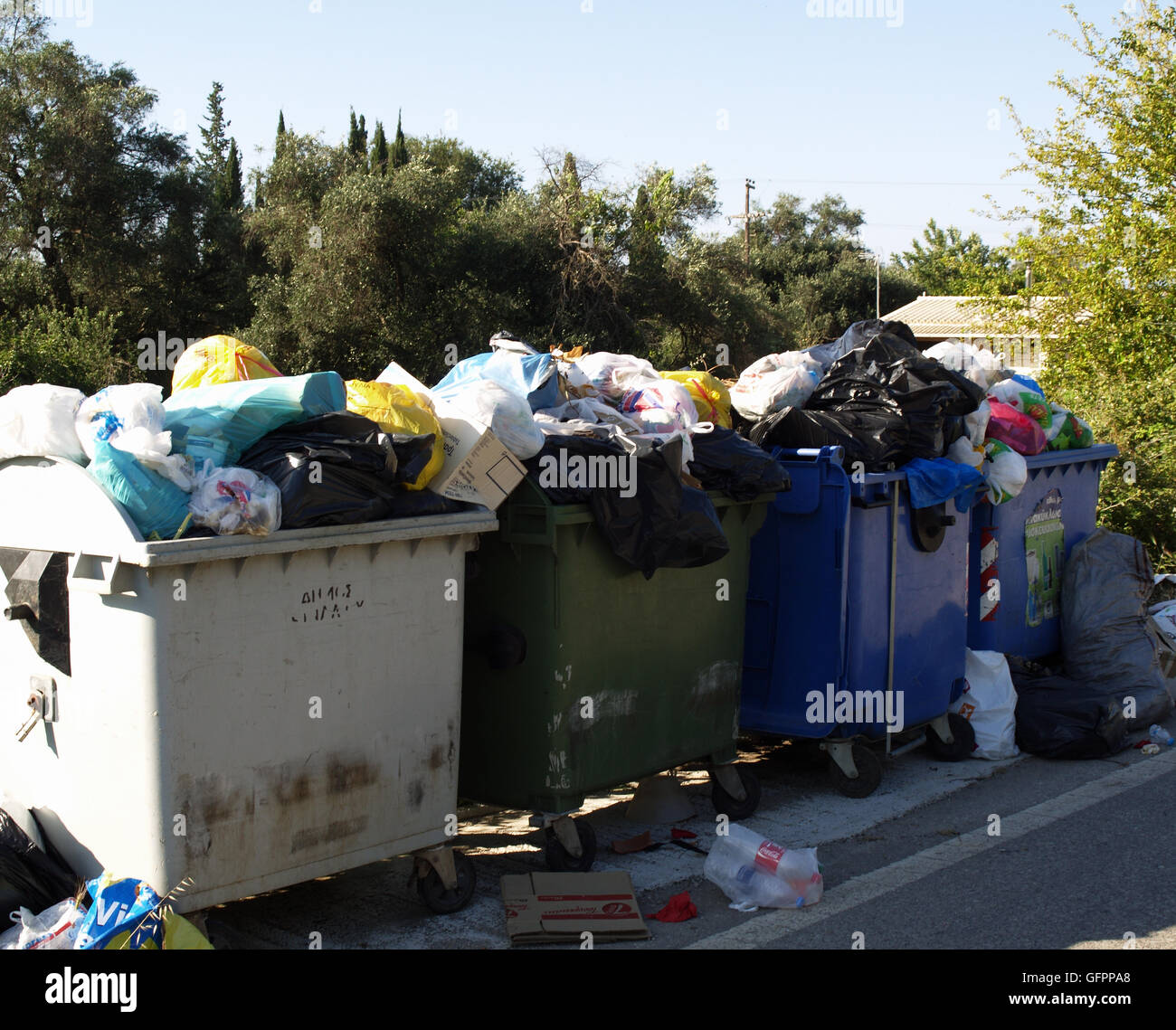 Piles of rubbish in Corfu Greece as Temploni landfill refuse dump crisis worsens Stock Photo