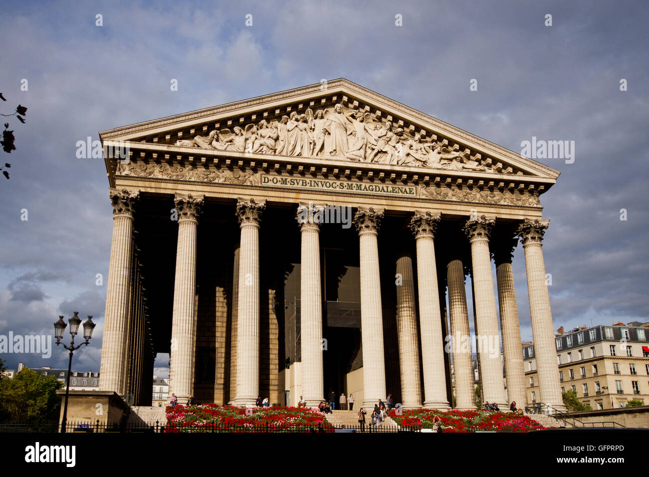 Église de la Madeleine-Paris Stock Photo - Alamy