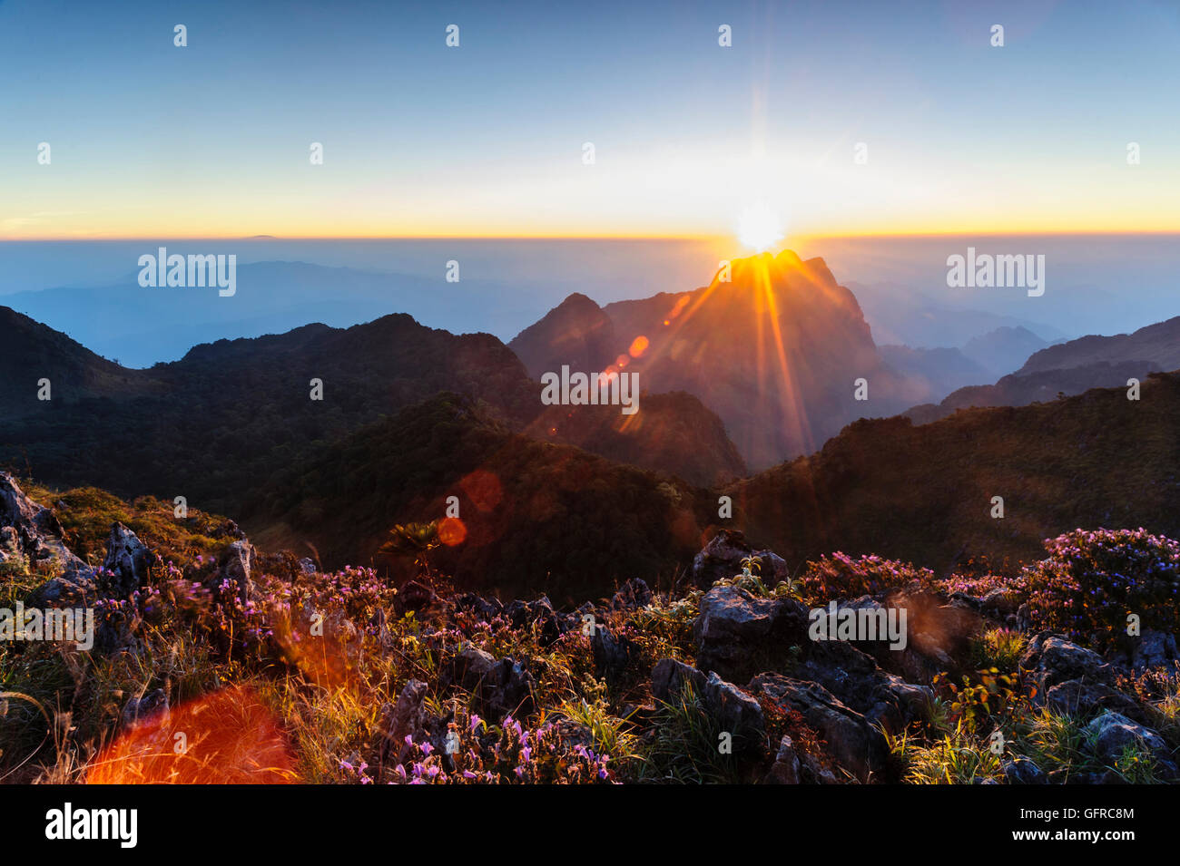 Beautiful lenses flare on optical properties of the ancient lenses