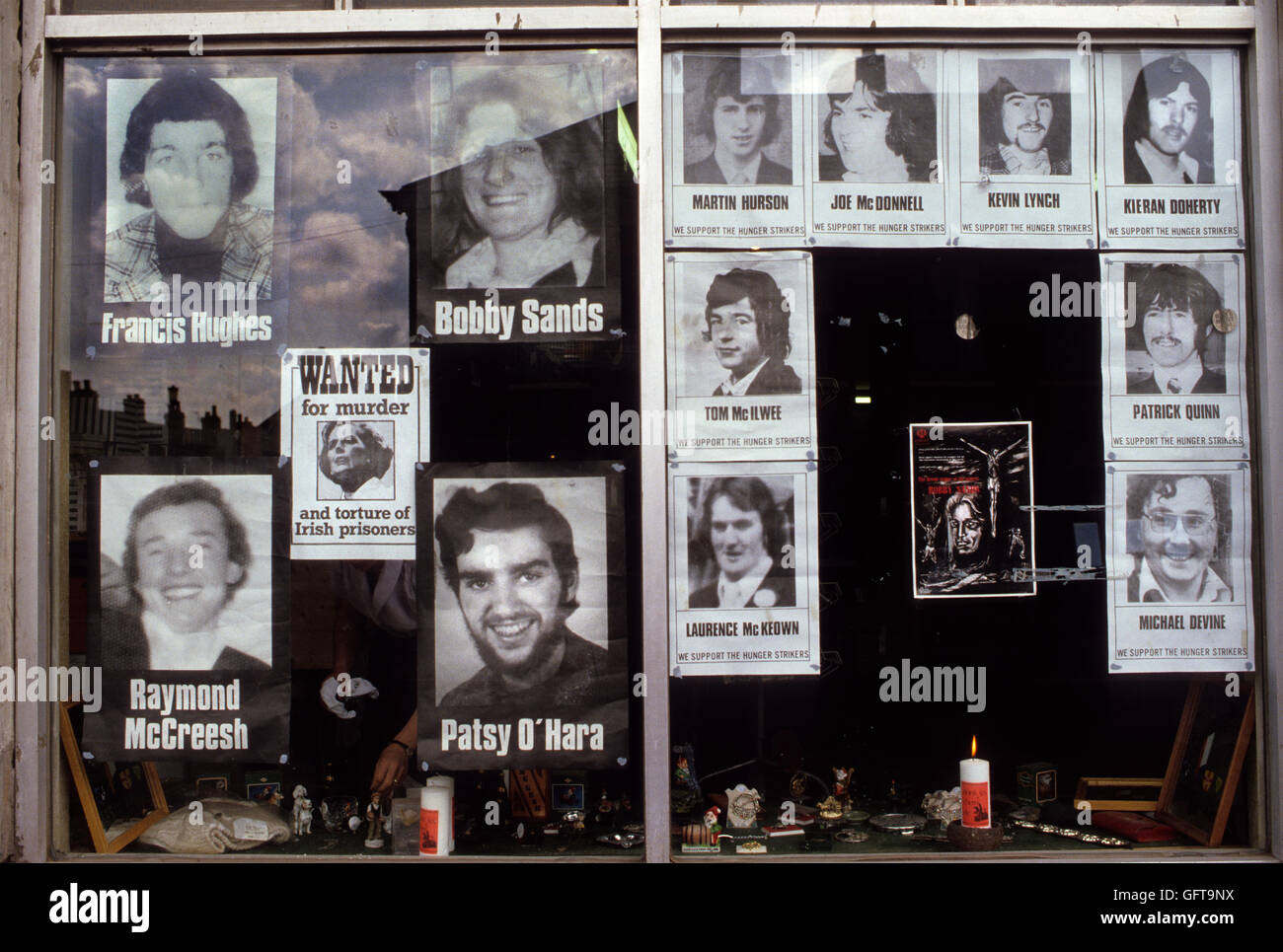 Hunger strikers photographs in a shop window 1980s Belfast Northern Ireland The Troubles. HOMER SYKES Stock Photo