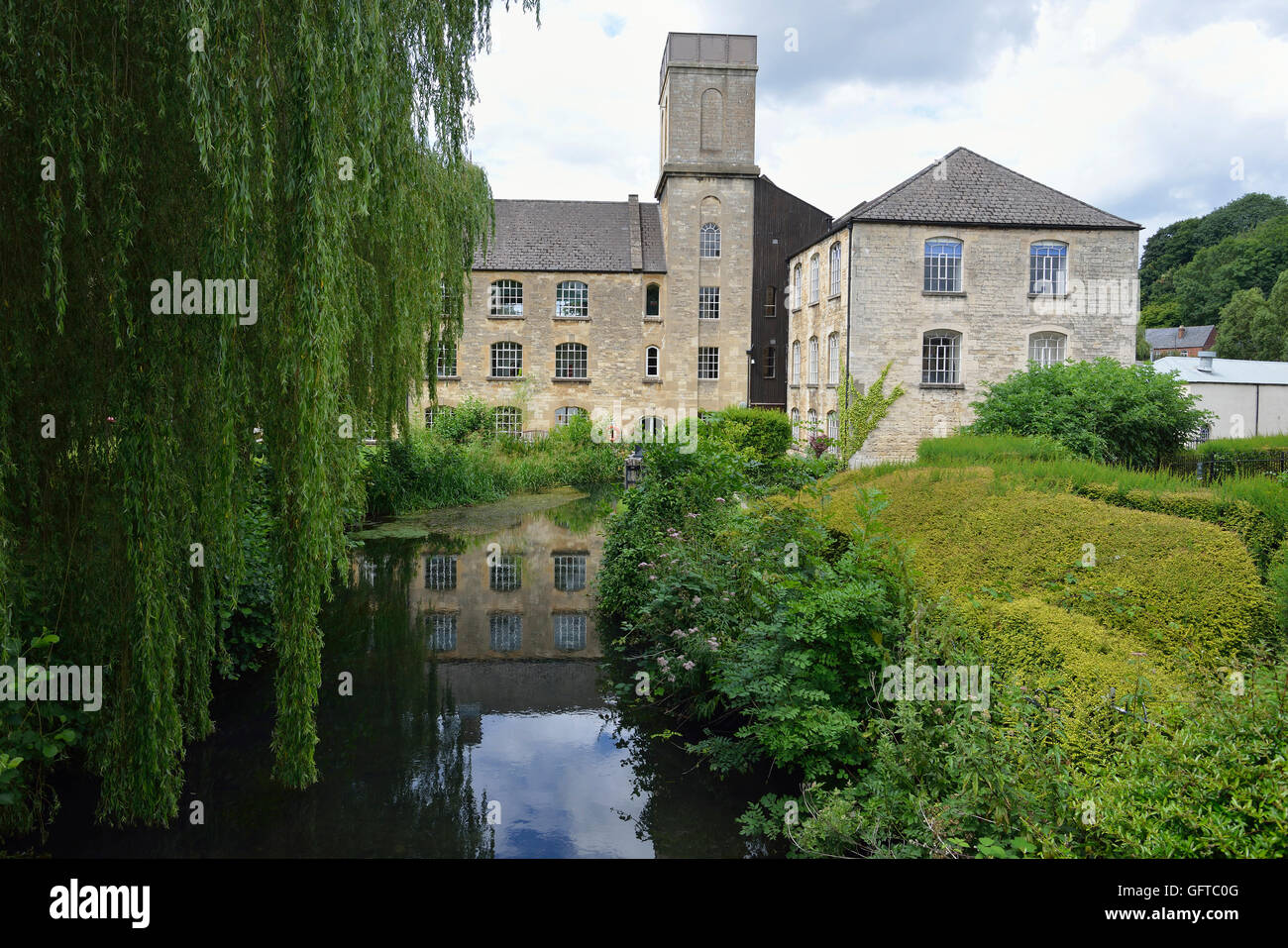 River Frome & The Mill, Brimscombe Port, nr Stroud, Gloucestershire Stock Photo