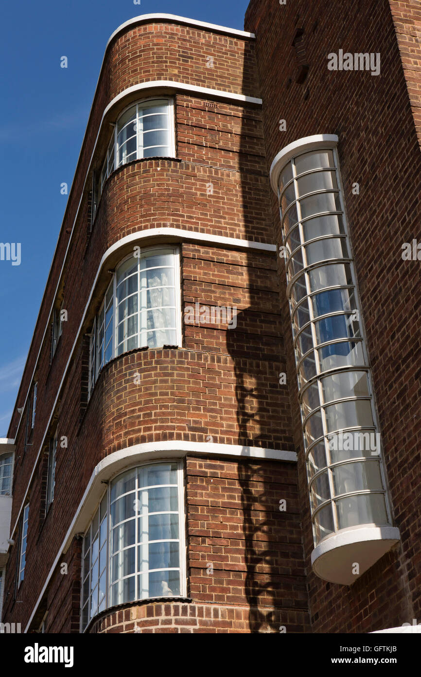 UK, England, Northamptonshire, Northampton, Derngate, Bedford Mansions