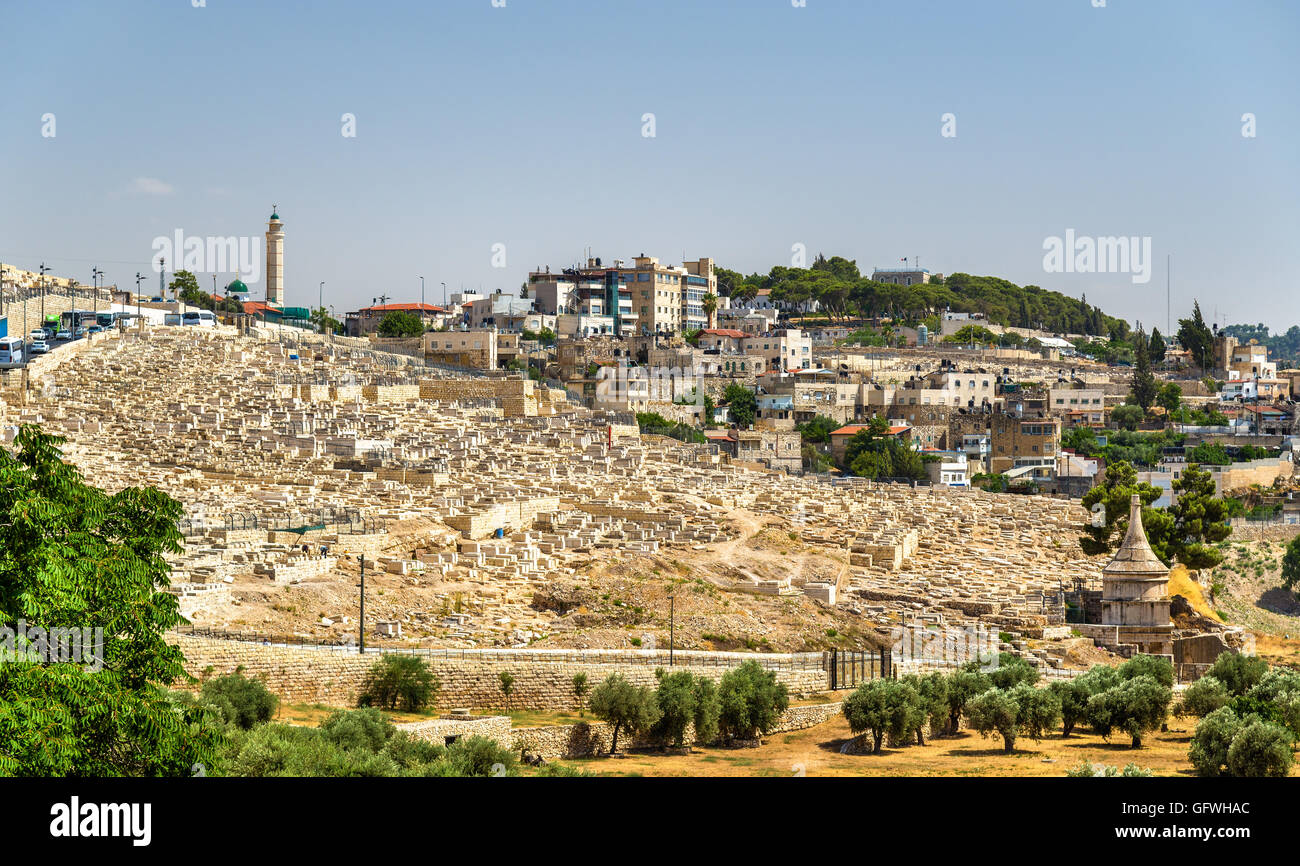 Mount of Olives Jewish Cemetery - Jerusalem Stock Photo - Alamy