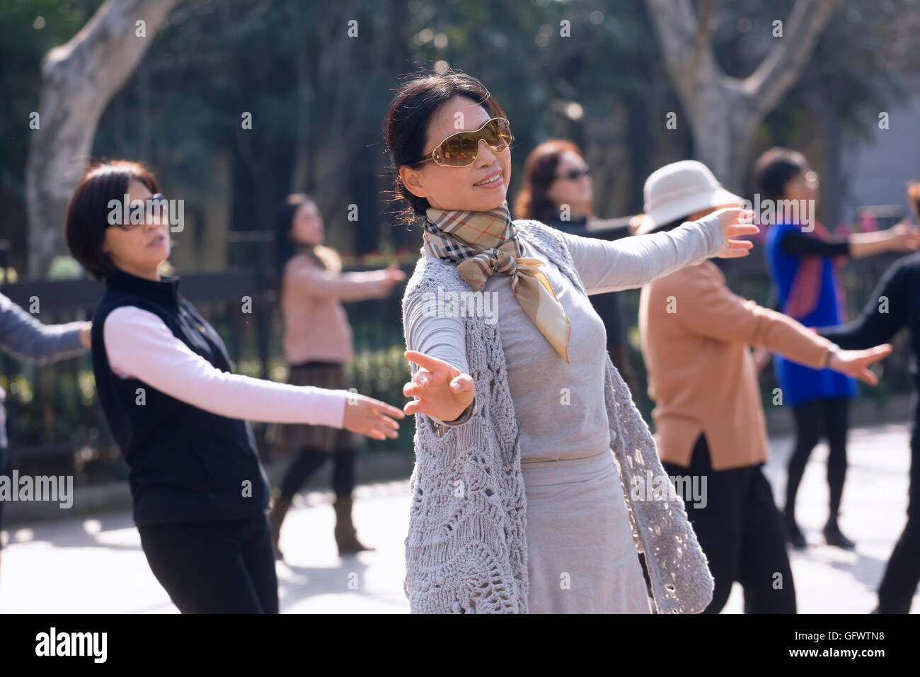 Mature chinese woman hi-res stock photography and images - Alamy
