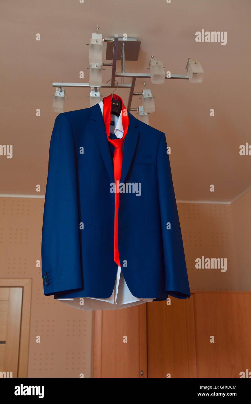 The grooms suit before the wedding Stock Photo - Alamy