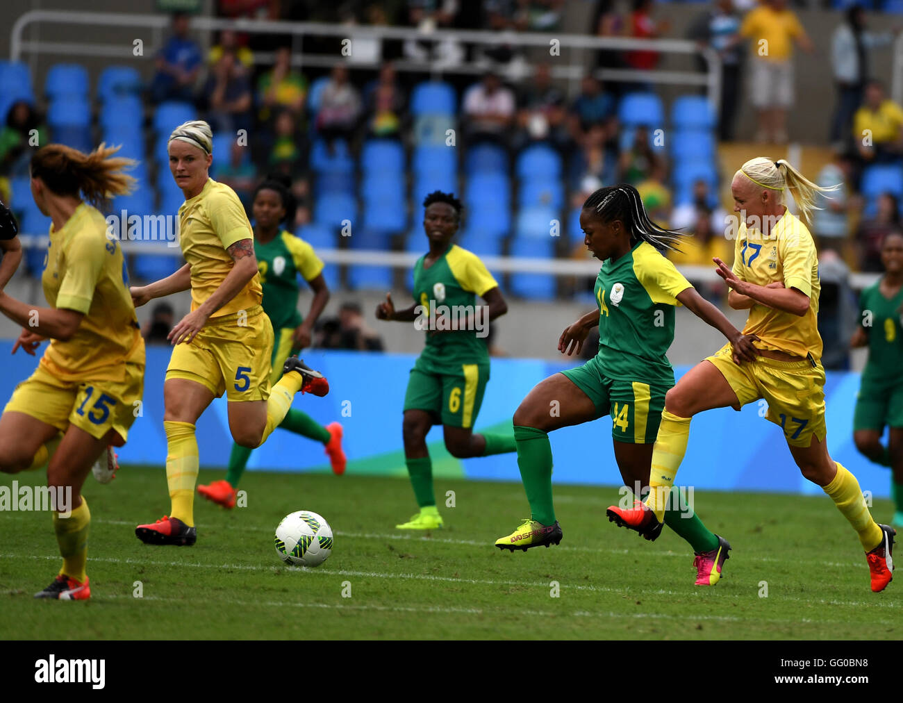 Rio De Janeiro, Brazil. 3rd Aug, 2016. Mollo Sanah (2st R) of South Africa competes during the opening match of the women's Olympic football competitions between South Africa and Sweden at the Olympic Stadium in Rio de Janeiro, Brazil, Aug. 3, 2016. Sweden won 1-0. © Yan Yan/Xinhua/Alamy Live News Stock Photo