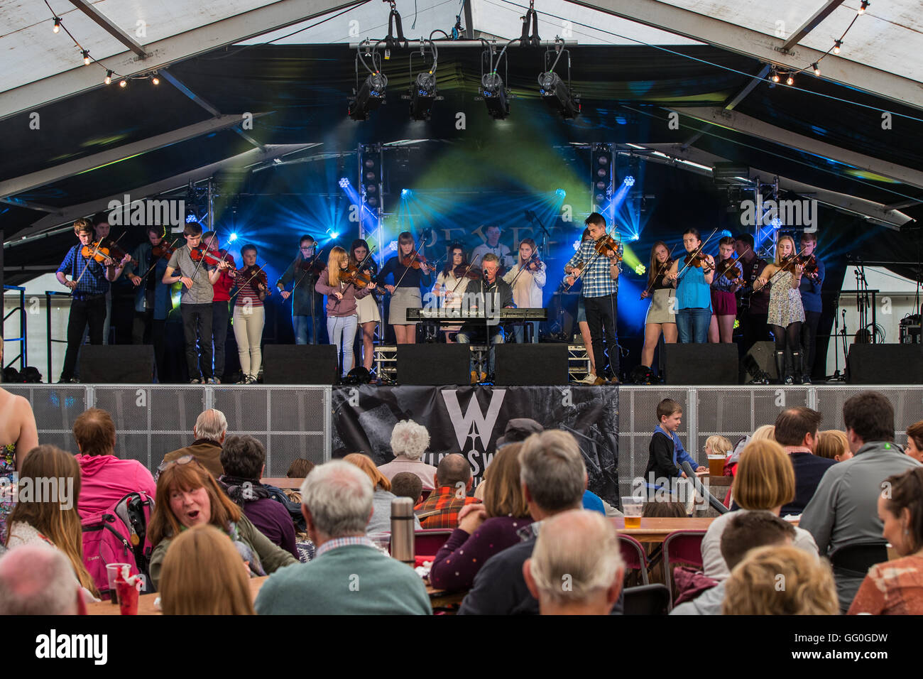 Fochabers Scotland, UK. 31st July 2016. This is the Fochabers Fiddlers at Speyfest music festival Fochabers, Moray, Scotland. Stock Photo