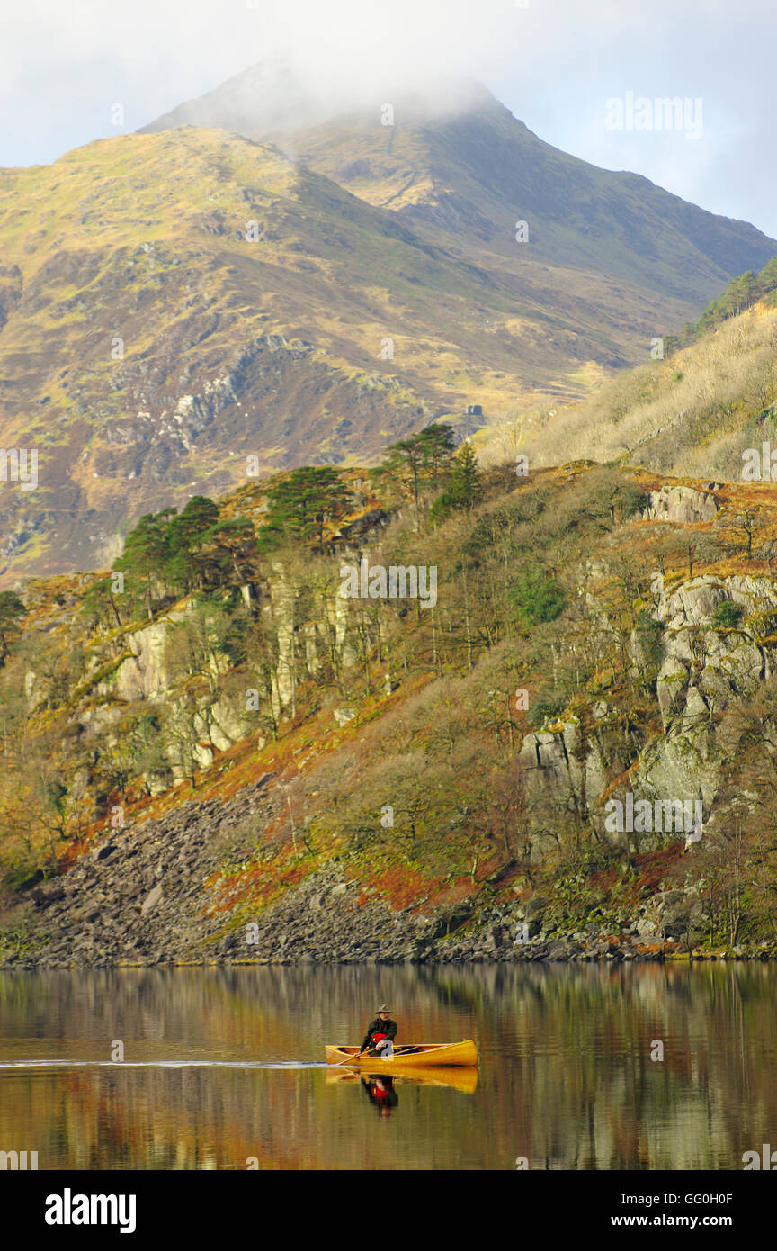Canoe on Llyn Gwynant Snowdonia Stock Photo Alamy