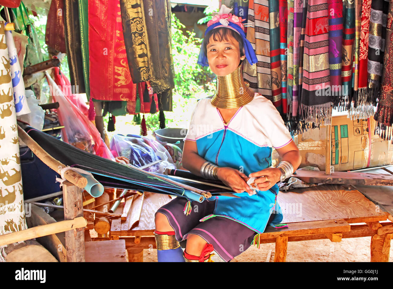 Karen hill tribe house thailand hi-res stock photography and images - Alamy
