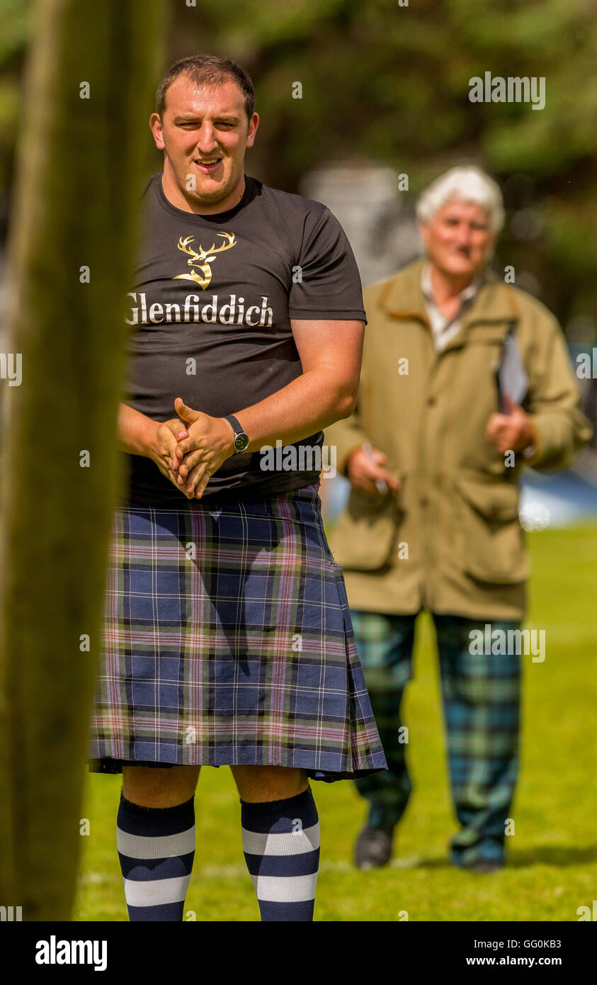 Tossing The Caber High Resolution Stock Photography and Images - Alamy