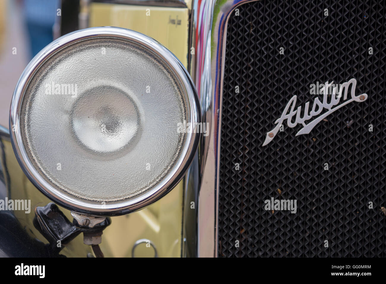 close up of vintage Austin car Stock Photo - Alamy