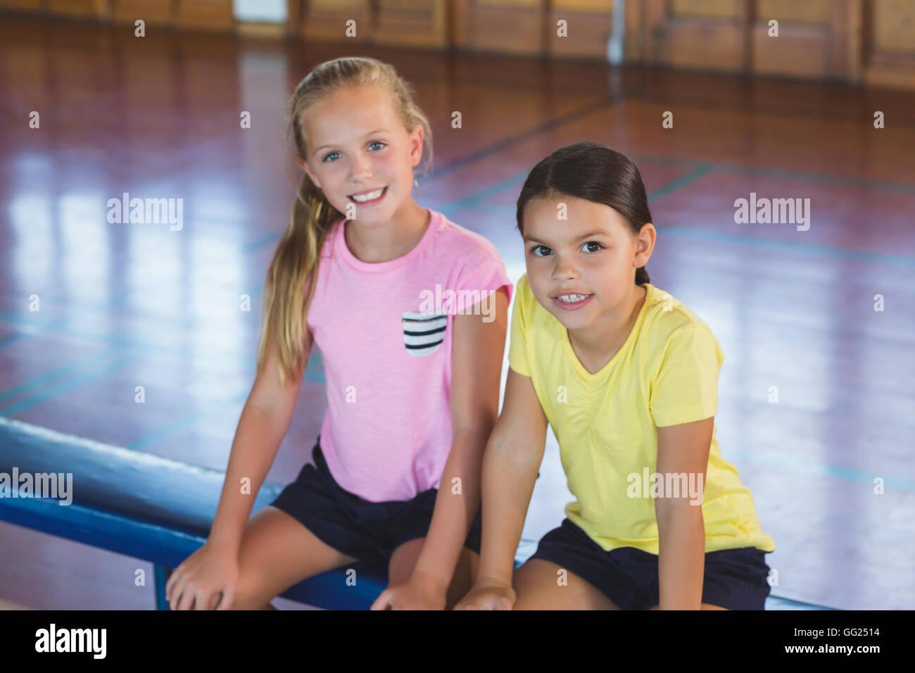 Girls sitting in school hall hi-res stock photography and images - Alamy