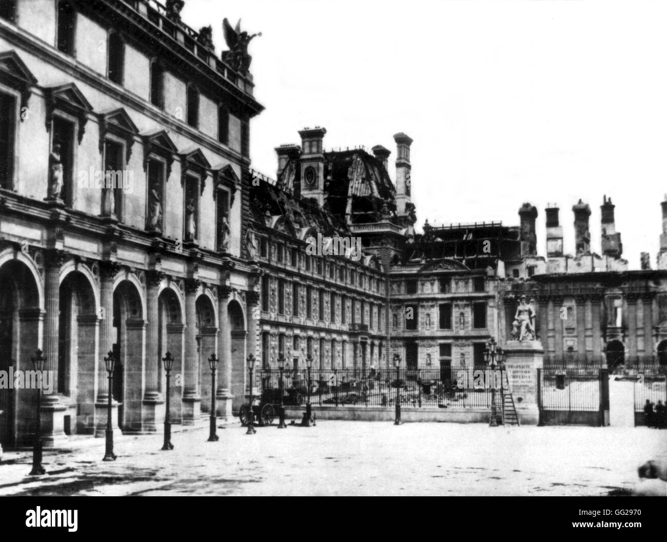 Paris. Inside of the Tuileries after the Commune 1871 France - Paris Commune Stock Photo