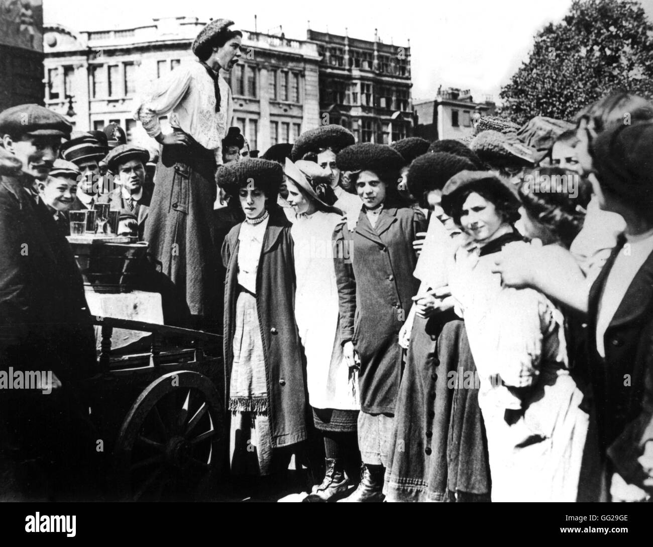 British worker addressing her workmates c.1900 Great Britain Stock Photo