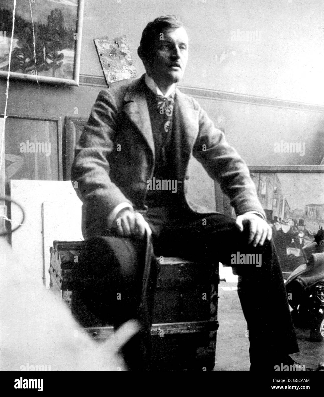 Portrait of Edvard Munch in his studio in Berlin 1902 Edvard Munch Munch Museum, Oslo Stock Photo