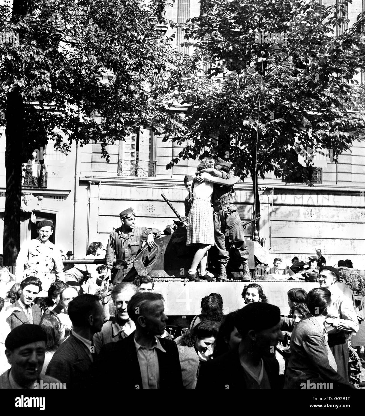Liberation of Paris: the 2nd Armoured division arriving Avenue du Maine in Paris The 1st infantry Regiment tank of the Moroccan Spahis August 25, 1944 France, Second World War war National archives, Washington Stock Photo