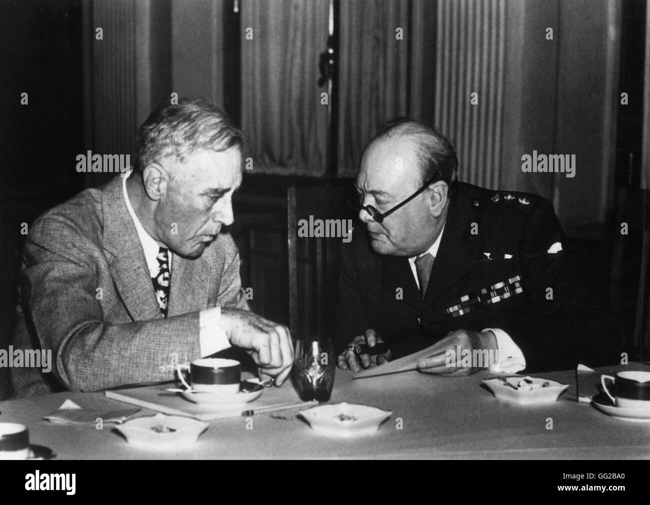 The Yalta conference: US President Franklin Delano Roosevelt and British Prime minister Winston Churchill having a break during the conference. February 11, 1945 Stock Photo