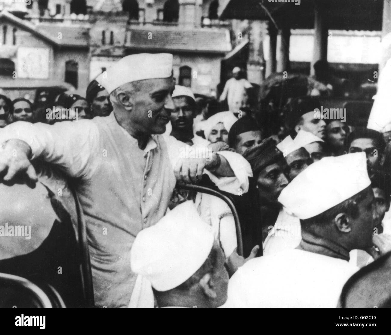 Nehru in Bombay surrounded by the crowd 20th century India National Archives - Washington Stock Photo