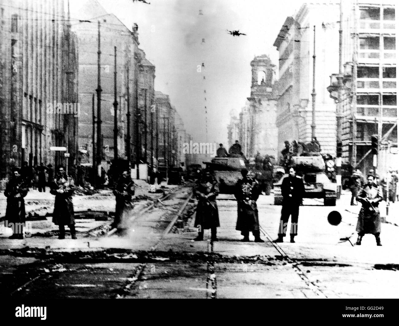 East berlin soviet tanks Black and White Stock Photos & Images Alamy