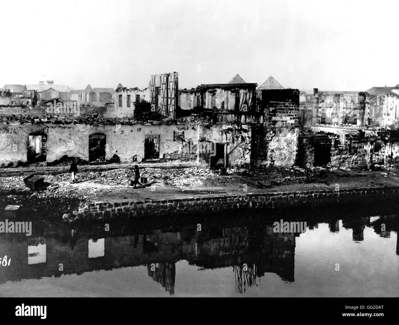 A burnt district of Manila, Philippines 1899 Hispano-American war Washington. Library of Congress Stock Photo