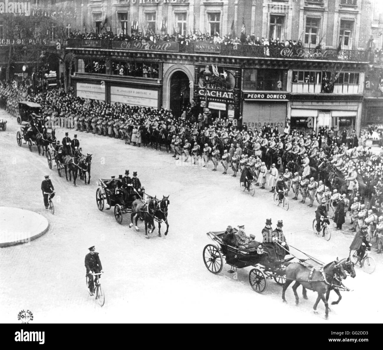 President Wilson parading in a barouche carriage in Paris 1918 France - World War I Vincennes. War Museum Stock Photo