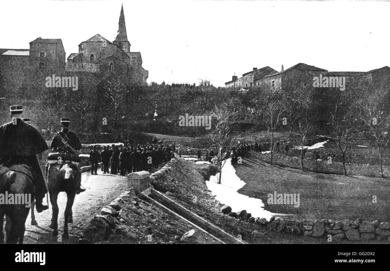 France Separation of church and state. Inventories of the church patrimony in Saugues district (Haute-Loire département). Troop arriving at Thoras.  1906 Stock Photo