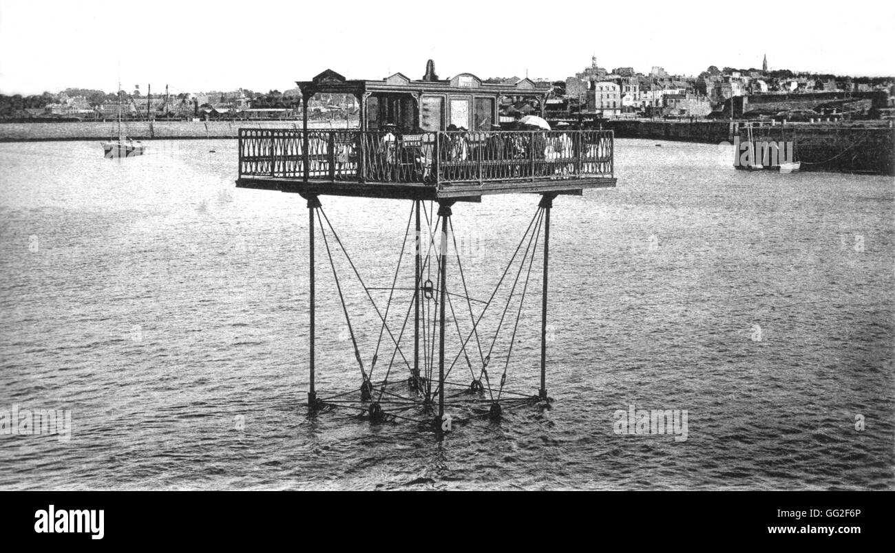 St. Malo. The rolling bridge at high tide Around 1900 France Stock Photo