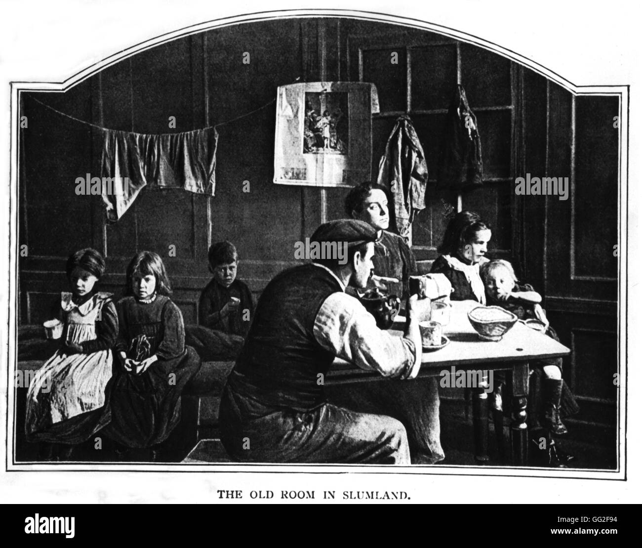 London, a poor family in a house of the seedy parts of East End 1901 Great Britain  Washington. Library of Congress Stock Photo