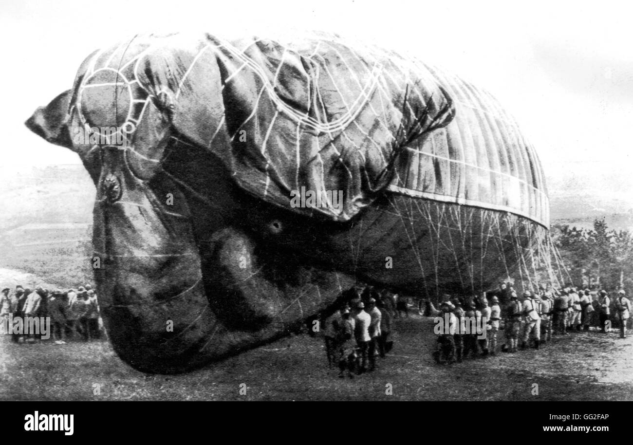 New type of observation balloon France 20th World War I Stock Photo