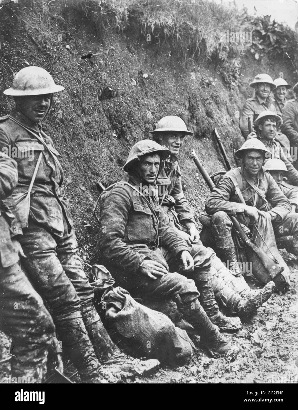 First World War, 1916. English soldiers in the trenches on the Somme. Stock Photo