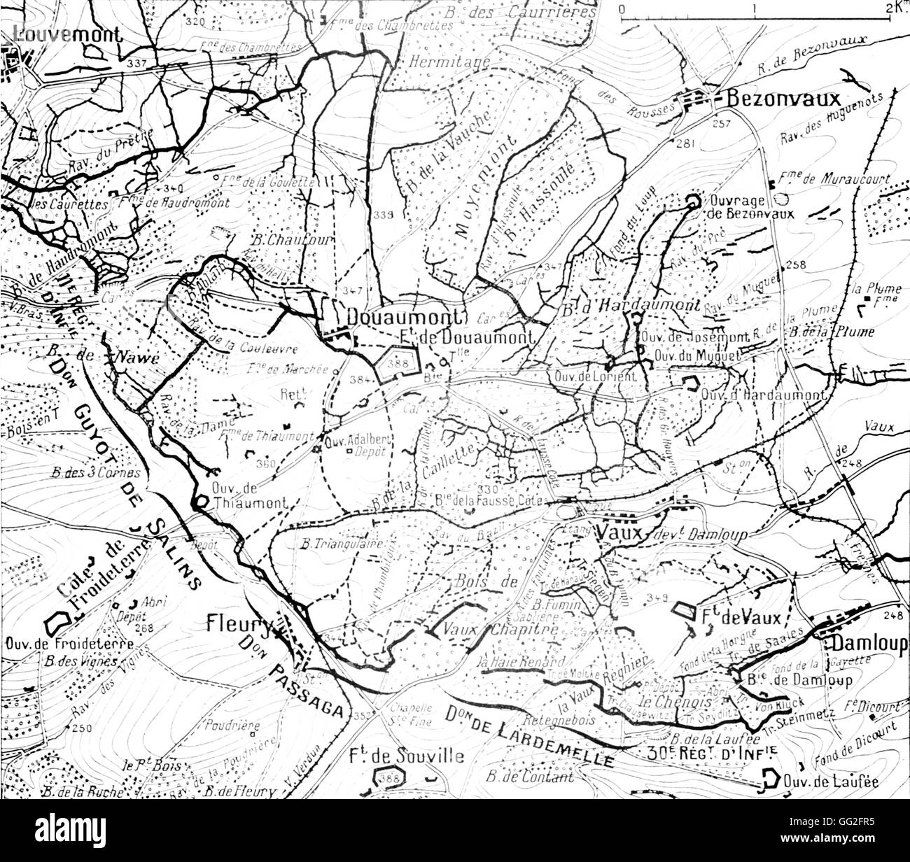 First World War. Map of positions at the time of the Battle of Verdun and the land around the forsts of Douaumont and Vaux with an indication of attacking front lines of the French divisions on 24th October 1916. Stock Photo