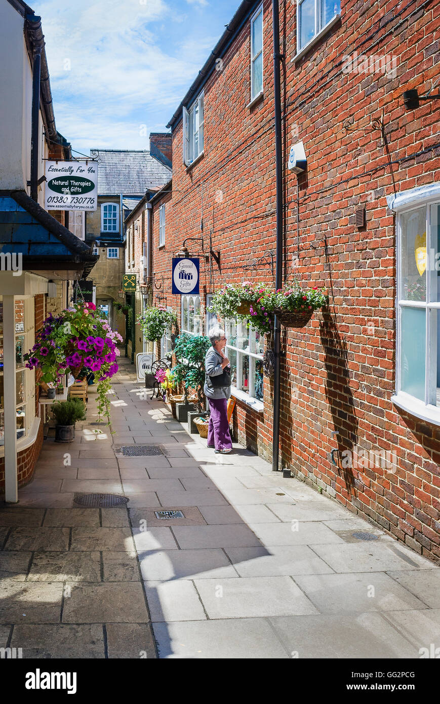 In the Ginnel a shopping lane in Devizes Wiltshire UK Stock Photo