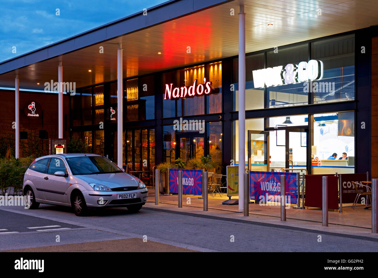 Nandos take away restaurant hi-res stock photography and images - Alamy