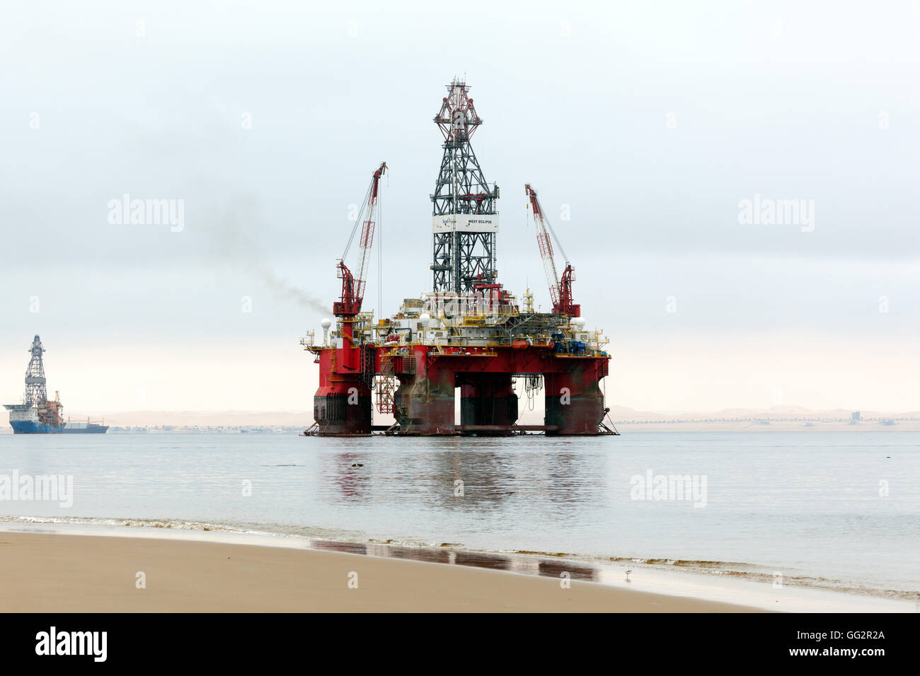 Walvis bay Namibia Oil Rig being repaired Stock Photo - Alamy