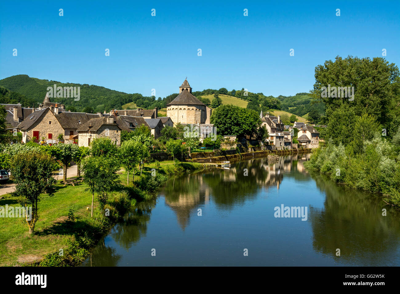 Sainte Eulalie d'Olt on river Lot, labelled Les Plus Beaux Villages de