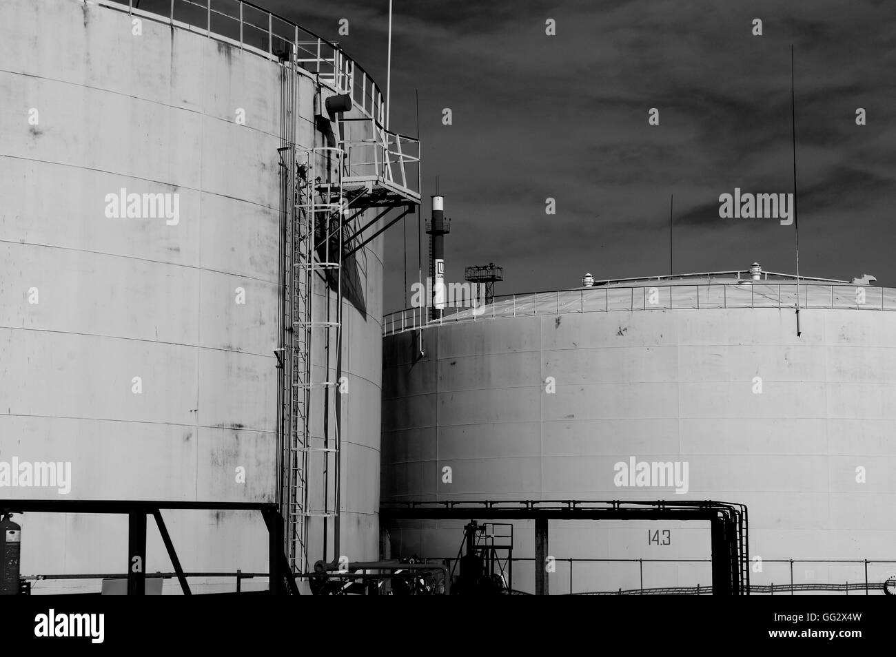 Oil product reservoir,Oil, Reservoir, Reservoirs, Industrial, Industry