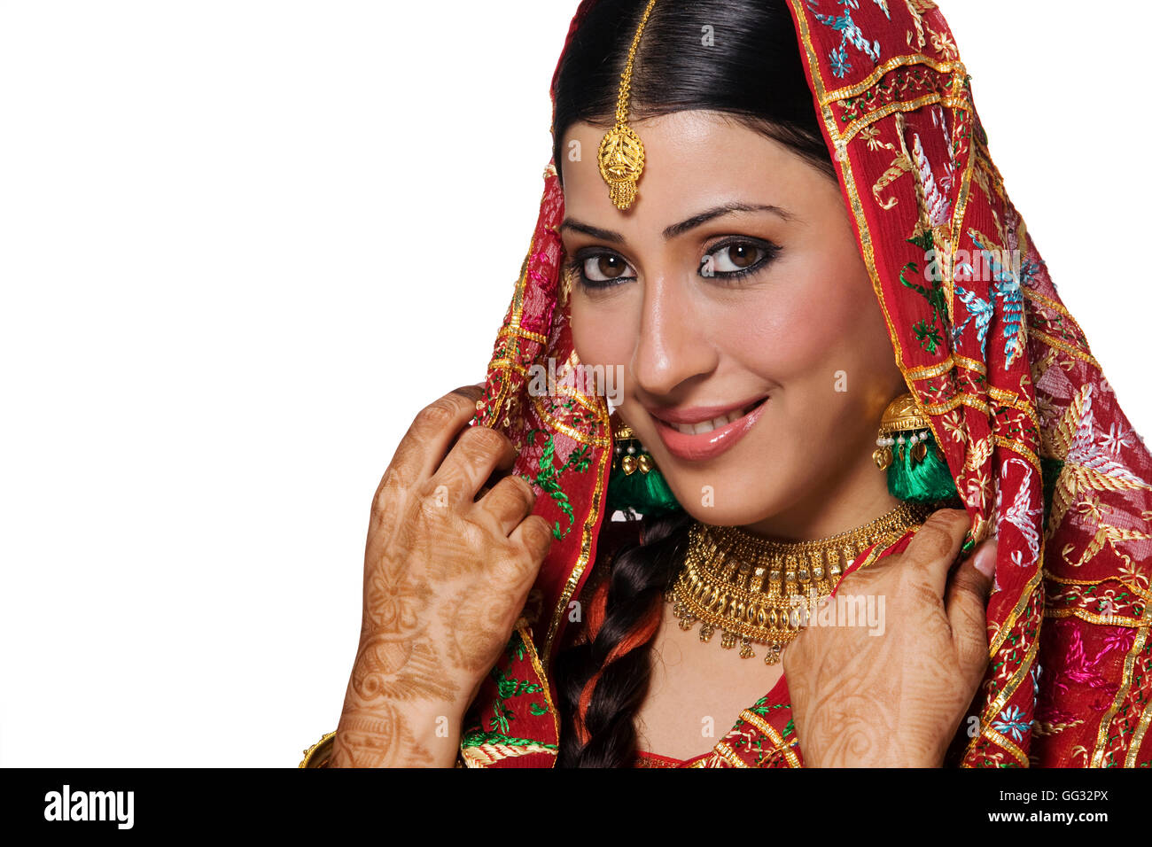 Portrait of a Punjabi bride Stock Photo - Alamy